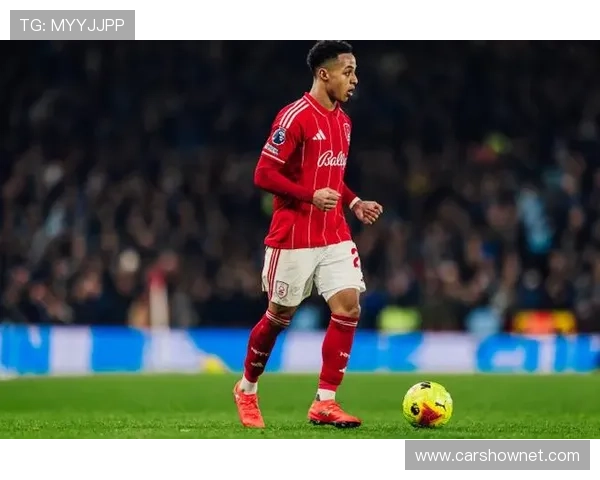 英超2025赛季诺丁汉森林表现稳健竞争力增强