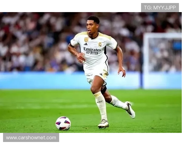 罗德里与贝林厄姆的中场全能性对比:核心职能与战术角色差异在哪