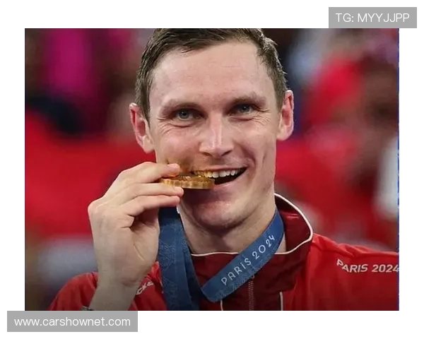 安赛龙每天吃牛排配蛋白粉，自律到连狗仔都拍不到他熬夜